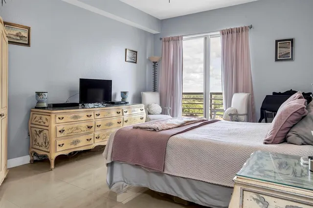 $349,500 | 1830 Radius Drive, Unit 1412, Hollywood, FL 33020