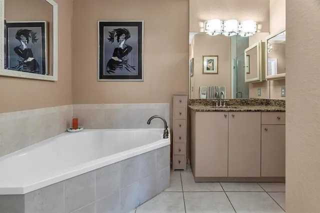 $349,500 | 1830 Radius Drive, Unit 1412, Hollywood, FL 33020