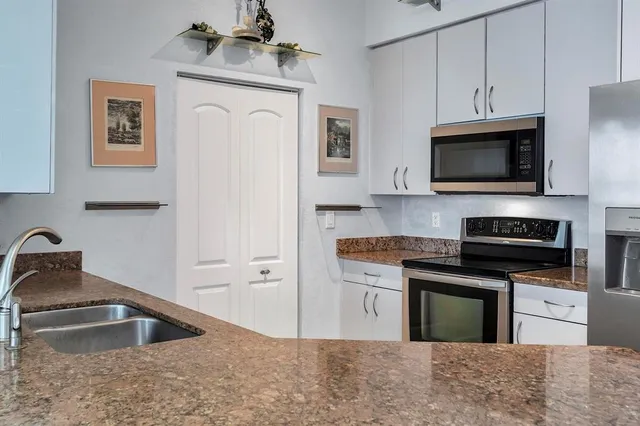 $349,500 | 1830 Radius Drive, Unit 1412, Hollywood, FL 33020