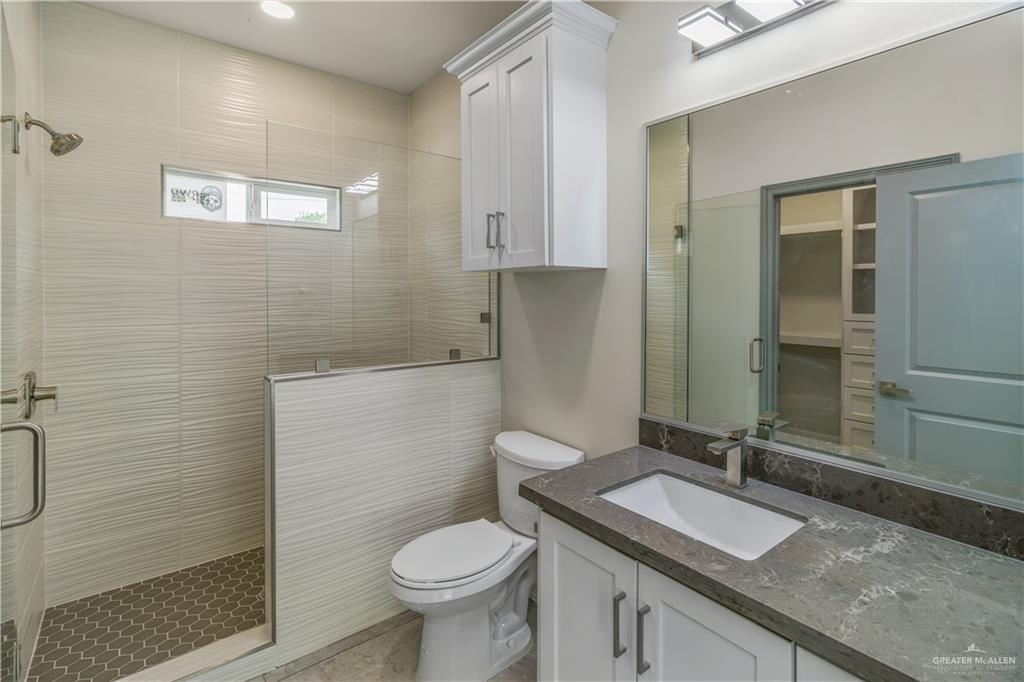 913 Trinity Street Alamo, TX 78516 - Photo 9 of 14