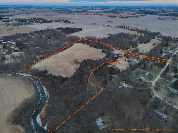 $275,000 | 0 North Mountain Lane, Freeport, IL 61032