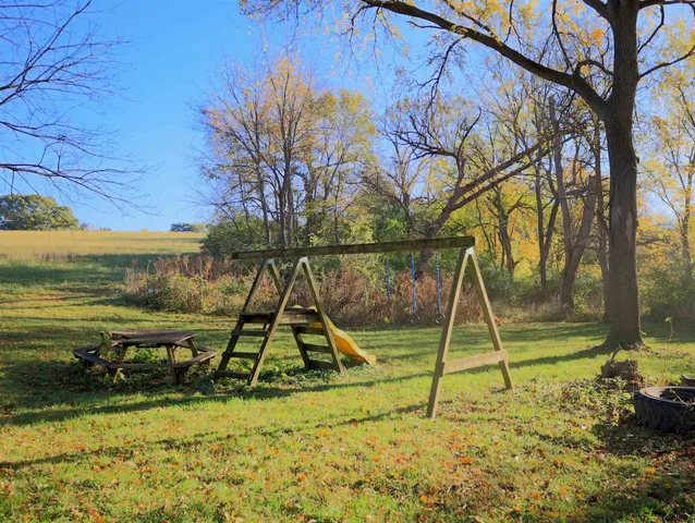 $315,000 | 0 North Mountain Lane, Freeport, IL 61032