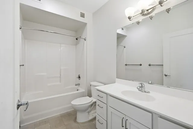 $1,458 | 2318 Jefferson Street Northeast, Unit 265, Minneapolis, MN 55418