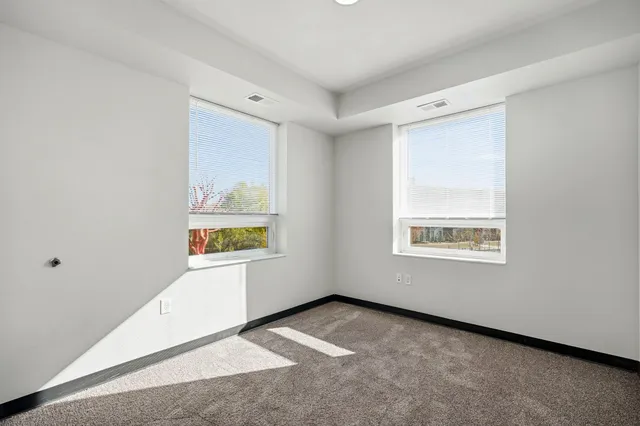 $1,458 | 2318 Jefferson Street Northeast, Unit 265, Minneapolis, MN 55418