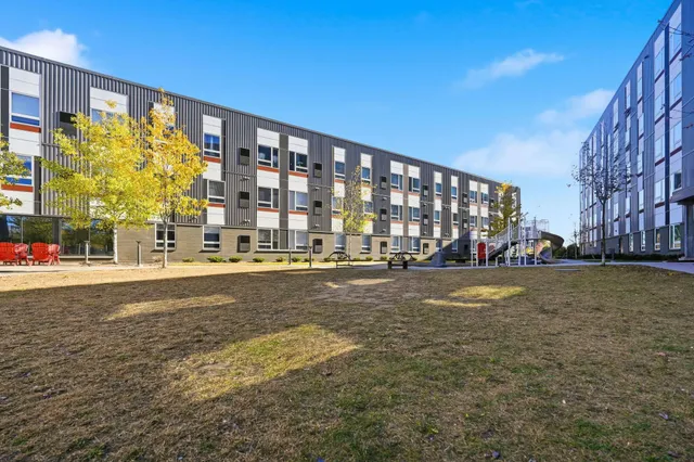 $1,458 | 2318 Jefferson Street Northeast, Unit 265, Minneapolis, MN 55418