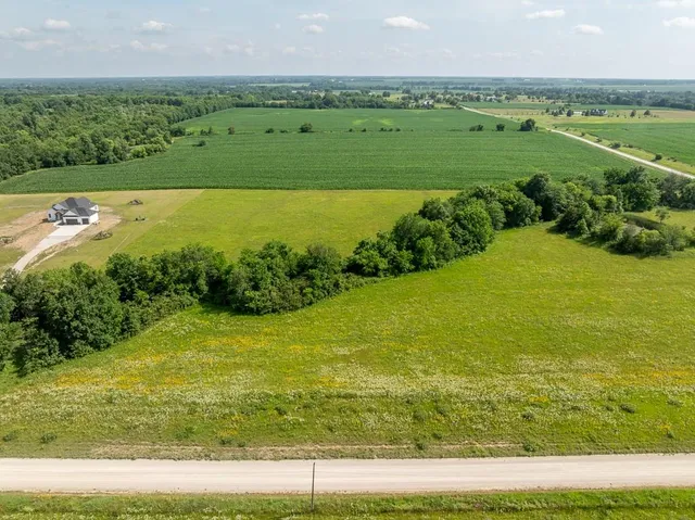 $112,500 | East 235th Rd Garden, Pleasant Hill, MO 64080