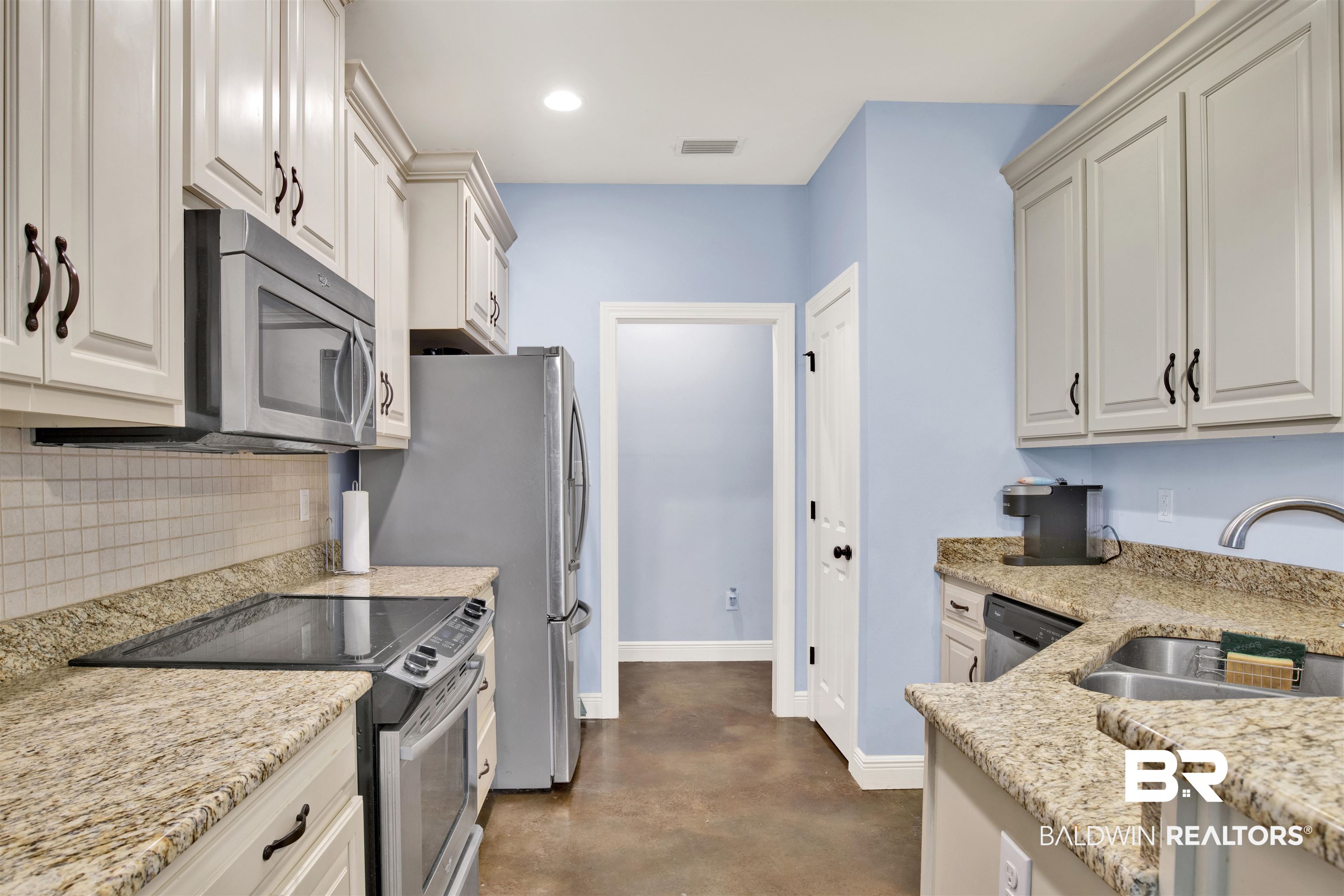 9536 Sanibel Loop Daphne, AL 36526 - Photo 3 of 24 Kitchen