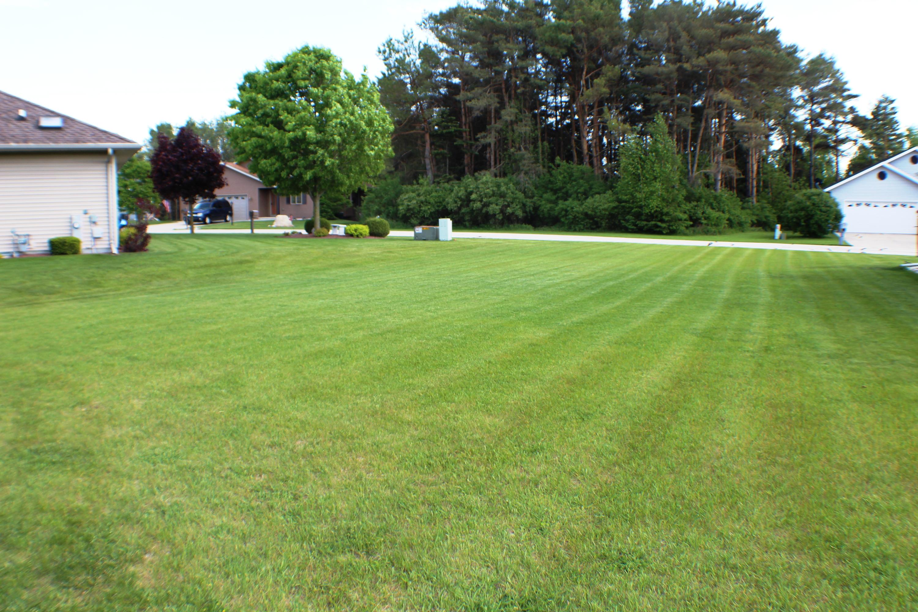 1212 Mahogany Run Two Rivers, WI 54241 - Photo 16 of 17 IMG_2460