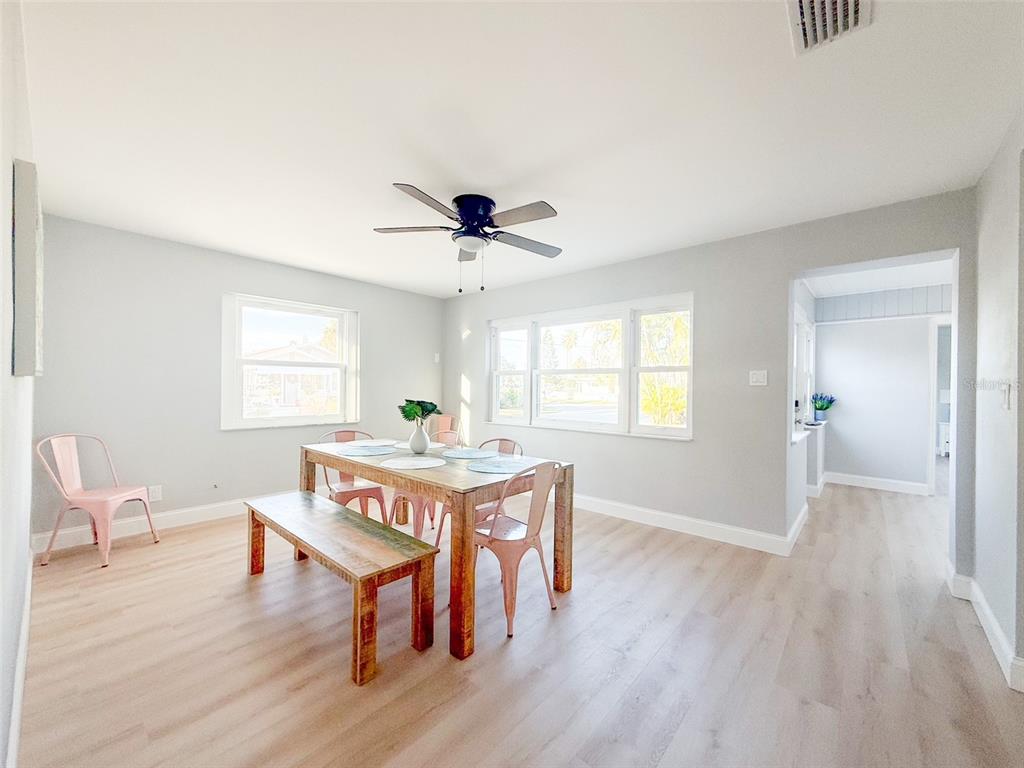 13290 3rd Street East Madeira Beach, FL 33708 - Photo 11 of 28