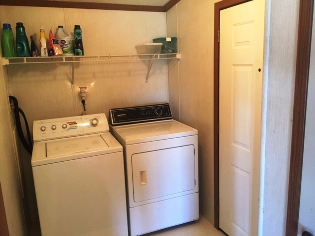 2751 South Jerome Road Ithaca, MI 48847 - Photo 3 of 14 1825218-2.JPG