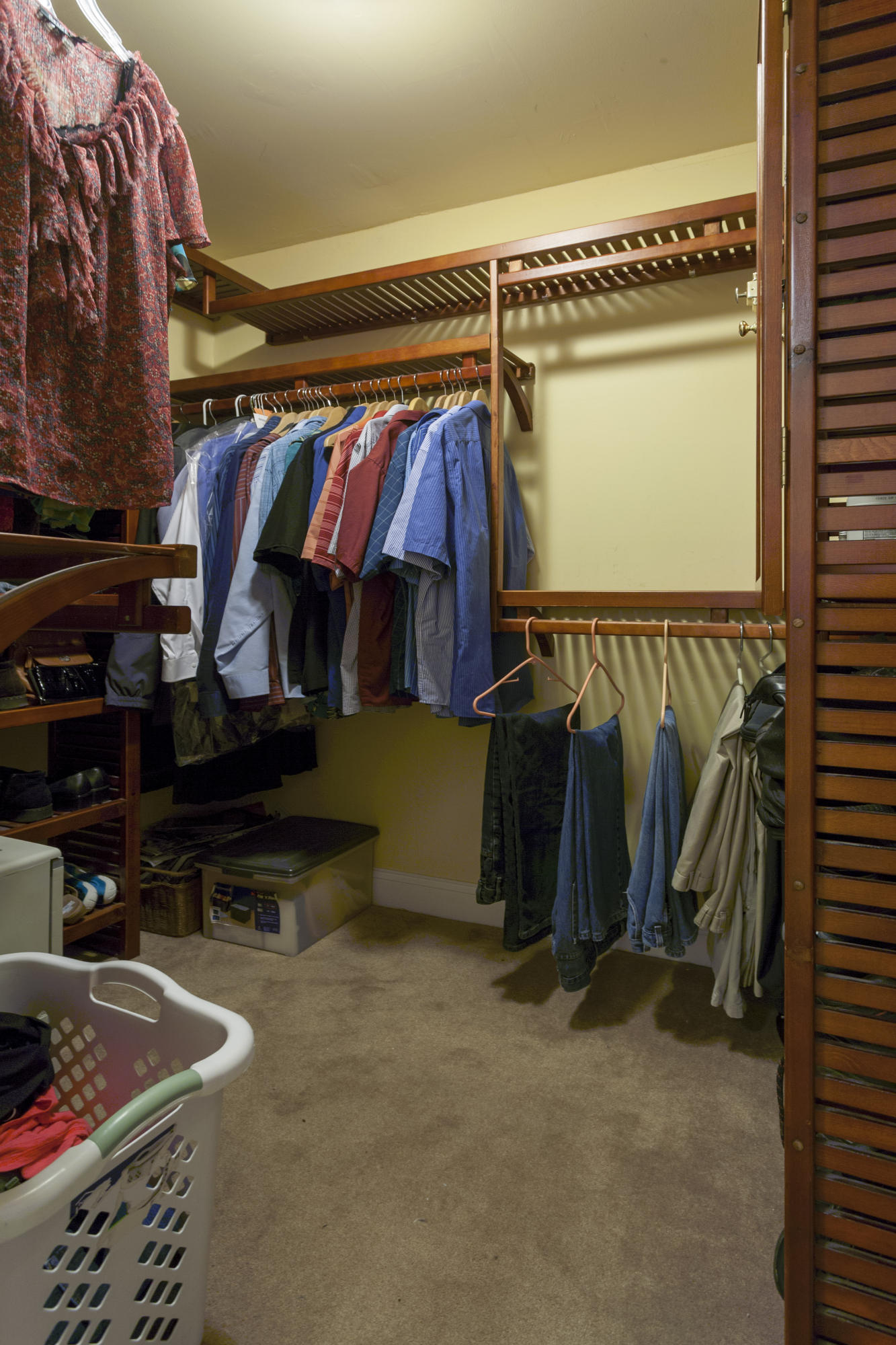 2024 Rock Bluff Road Hixson, TN 37343 - Photo 18 of 40 master closet