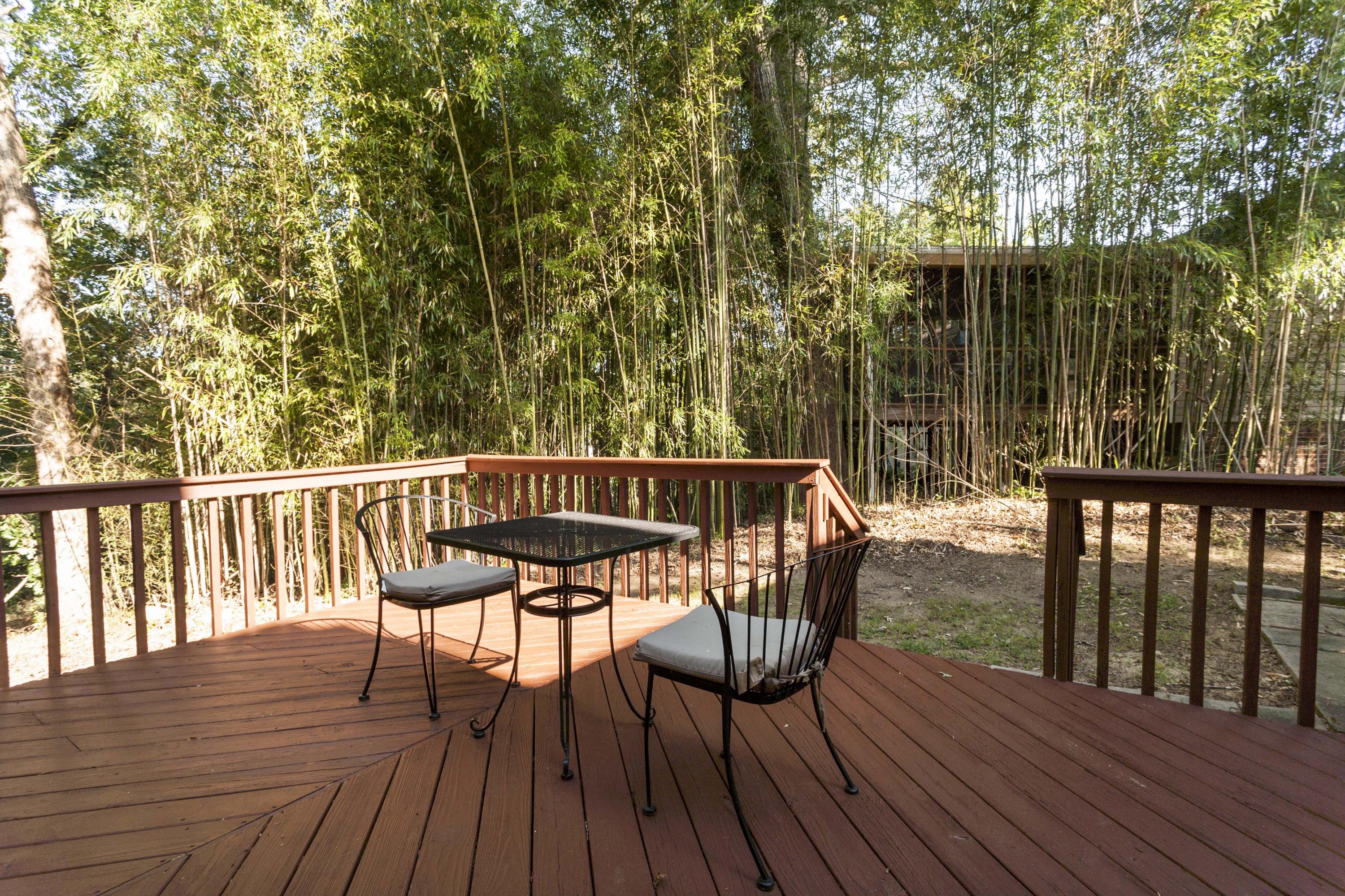 2024 Rock Bluff Road Hixson, TN 37343 - Photo 27 of 40 deck