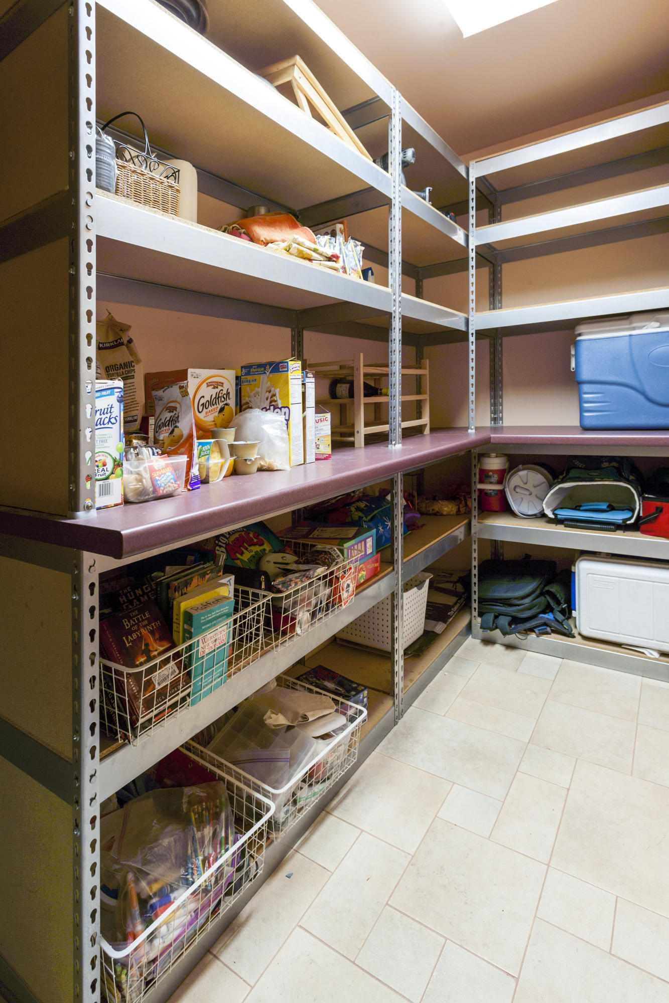 2024 Rock Bluff Road Hixson, TN 37343 - Photo 10 of 40 kitchen walkin pantry