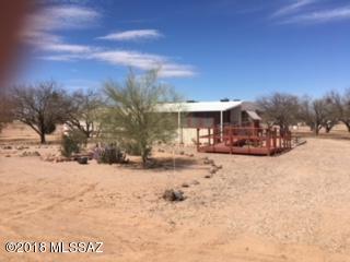 17522 West Marana Road Marana, AZ 85653 - Photo 3 of 12 Gallery Image 3