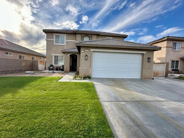 $389,999 | 411 Alameda Street, Blythe, CA 92225