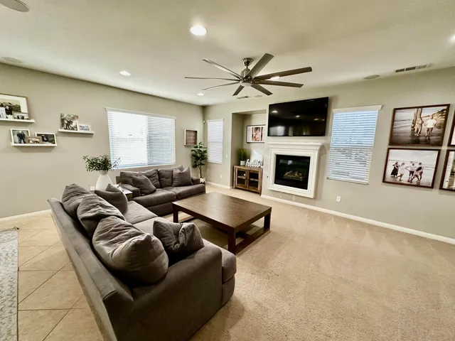 $389,999 | 411 Alameda Street, Blythe, CA 92225