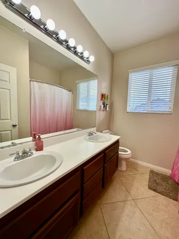 $389,999 | 411 Alameda Street, Blythe, CA 92225