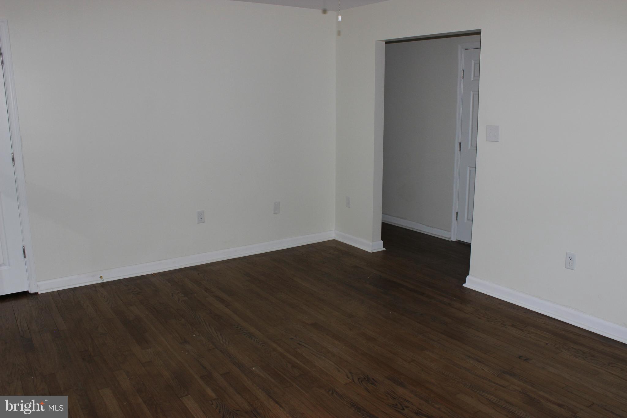 5205 Cooper Road Eden, MD 21822 - Photo 5 of 26 Living room