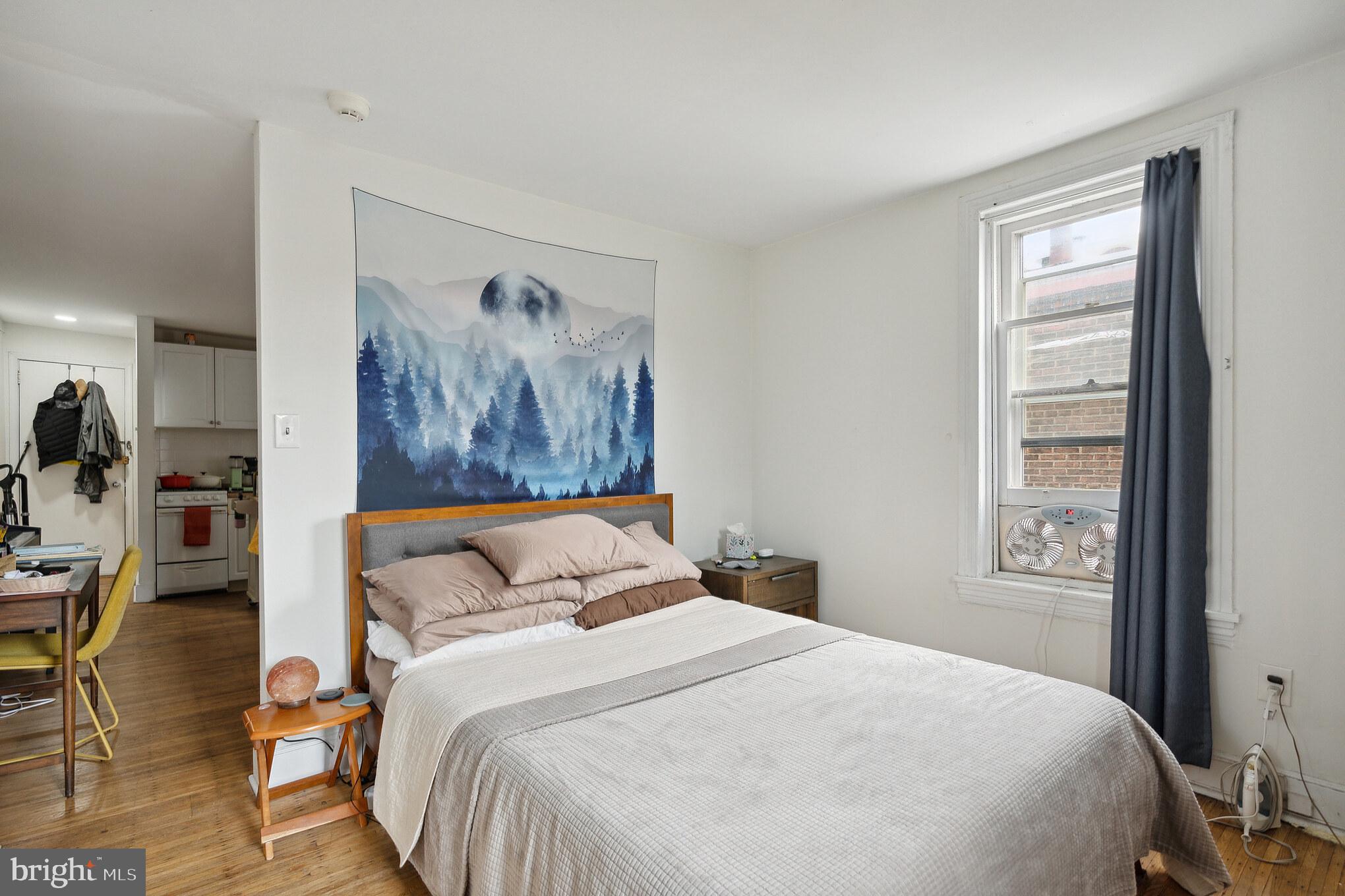 2320 Spruce Street, Unit 3R Philadelphia, PA 19103 - Photo 14 of 16