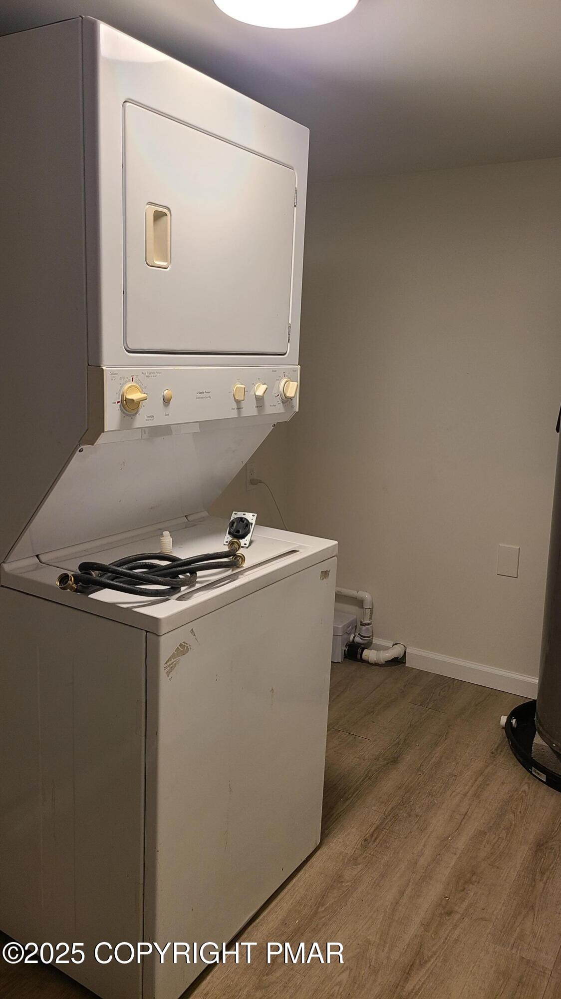 194 Broad Street Stroudsburg, PA 18360 - Photo 13 of 16 20251010_130409