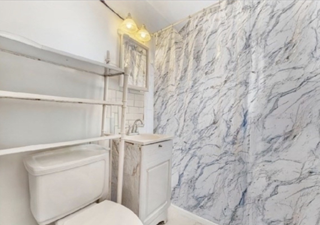 39 Crescent Avenue, Unit 9 Chelsea, MA 02150 - Photo 8 of 12