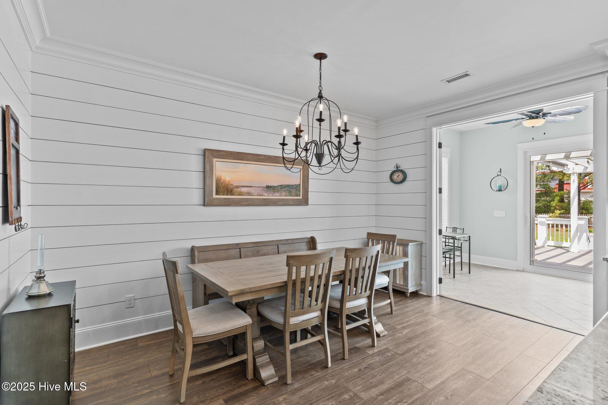 114 Sundance Circle Hampstead, NC 28443 - Photo 10 of 52 Eat in kitchen