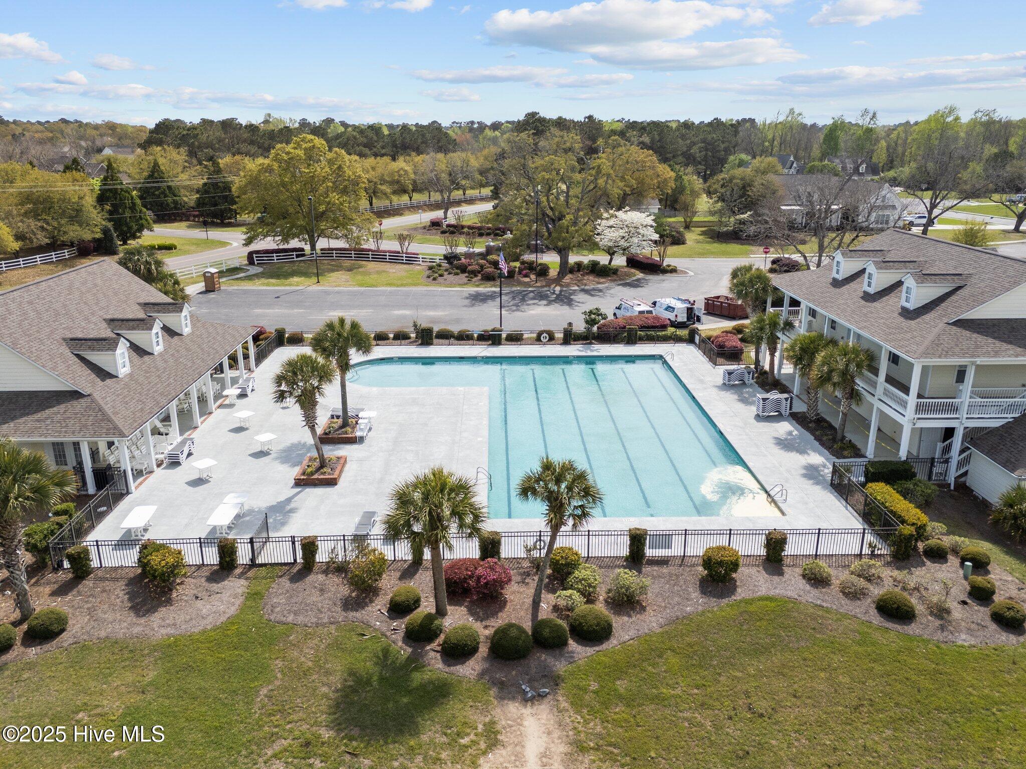 114 Sundance Circle Hampstead, NC 28443 - Photo 43 of 52 Community pool & clubhouses