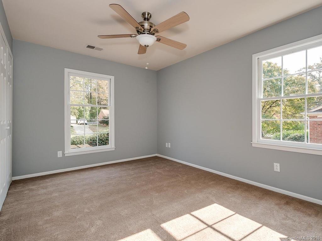 6810 Old Post Road Charlotte, NC 28212 - Photo 13 of 20 Gallery Image 13