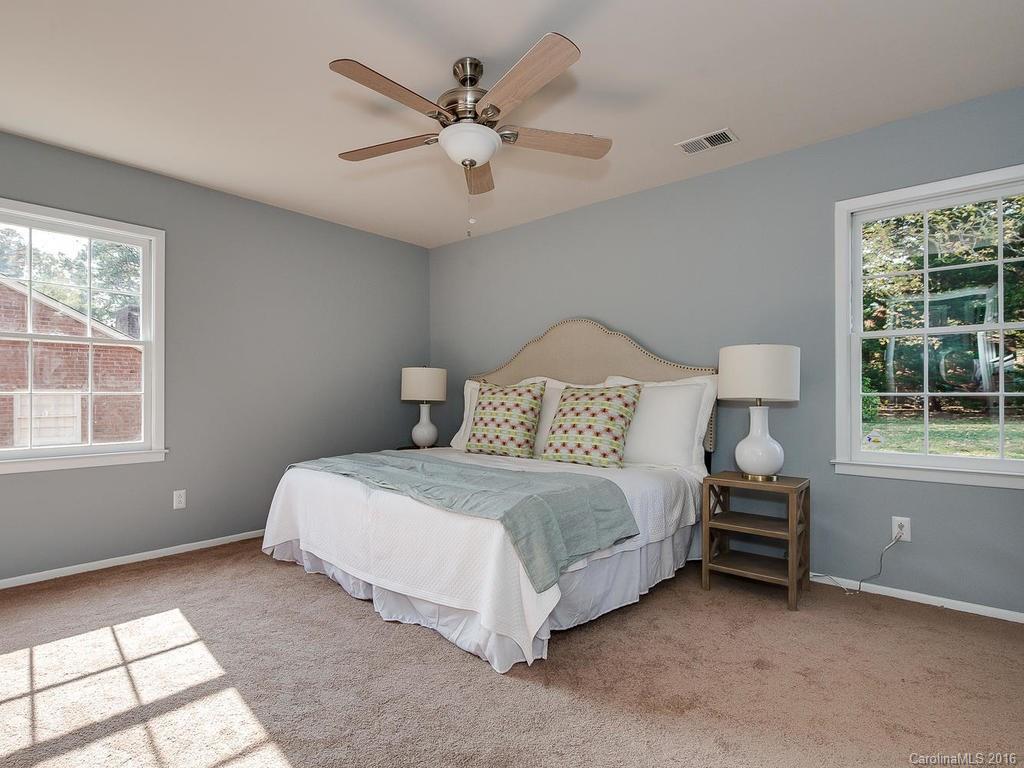 6810 Old Post Road Charlotte, NC 28212 - Photo 10 of 20 Gallery Image 10