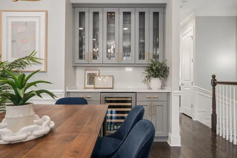 $1,299,000 | 2740 North Seminary Avenue, Unit 1, Chicago, IL 60614