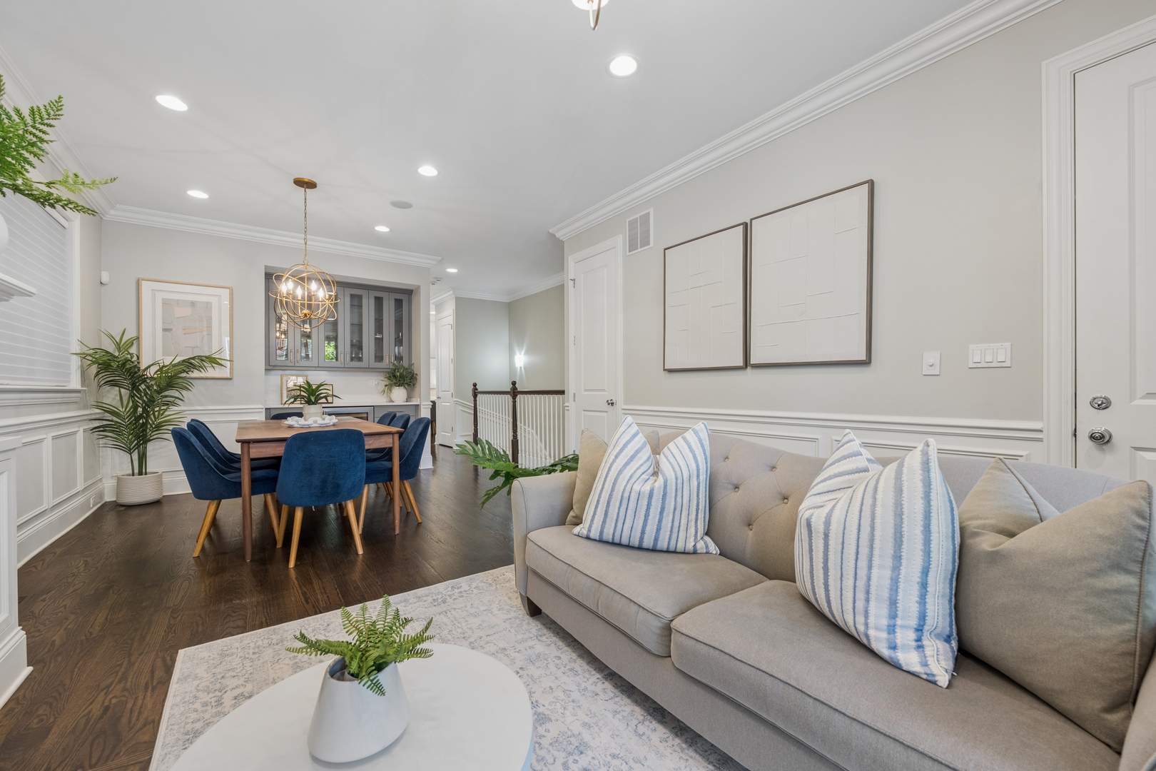 2740 North Seminary Avenue, Unit 1 Chicago, IL 60614 - Photo 2 of 46 a living room with furniture and wooden floor