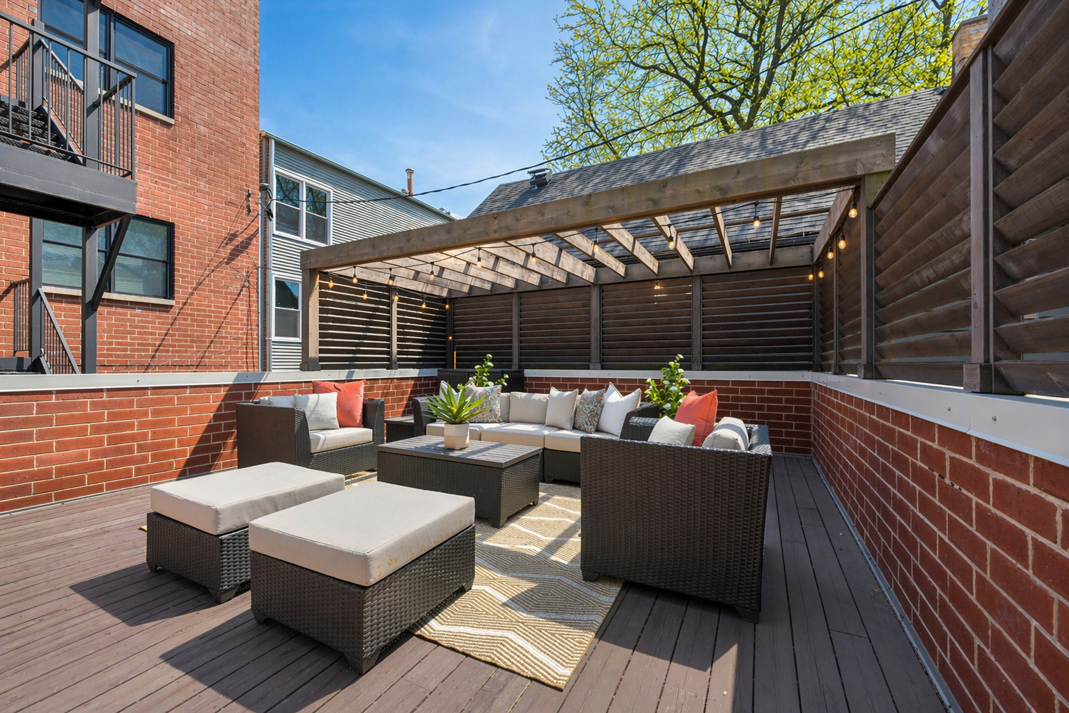 2740 North Seminary Avenue, Unit 1 Chicago, IL 60614 - Photo 30 of 46 a outdoor living space with patio furniture and garden view