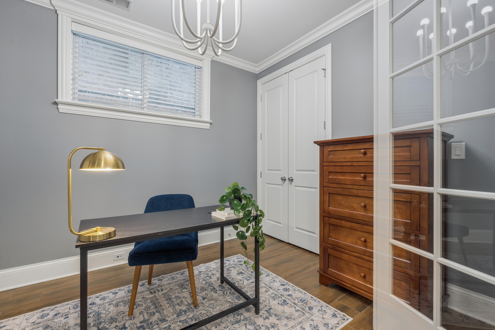2740 North Seminary Avenue, Unit 1 Chicago, IL 60614 - Photo 39 of 46 a workspace room with furniture and wooden floor