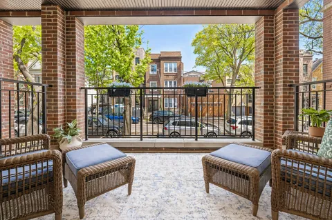 $1,299,000 | 2740 North Seminary Avenue, Unit 1, Chicago, IL 60614