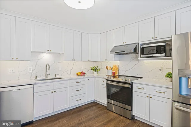 $749,000 | 3154 Valentino Court, Oakton, VA 22124