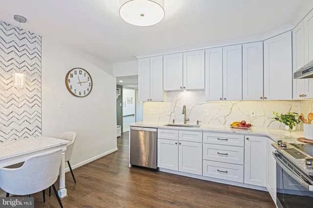 $749,000 | 3154 Valentino Court, Oakton, VA 22124