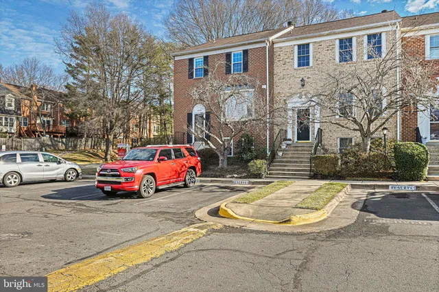 $749,000 | 3154 Valentino Court, Oakton, VA 22124