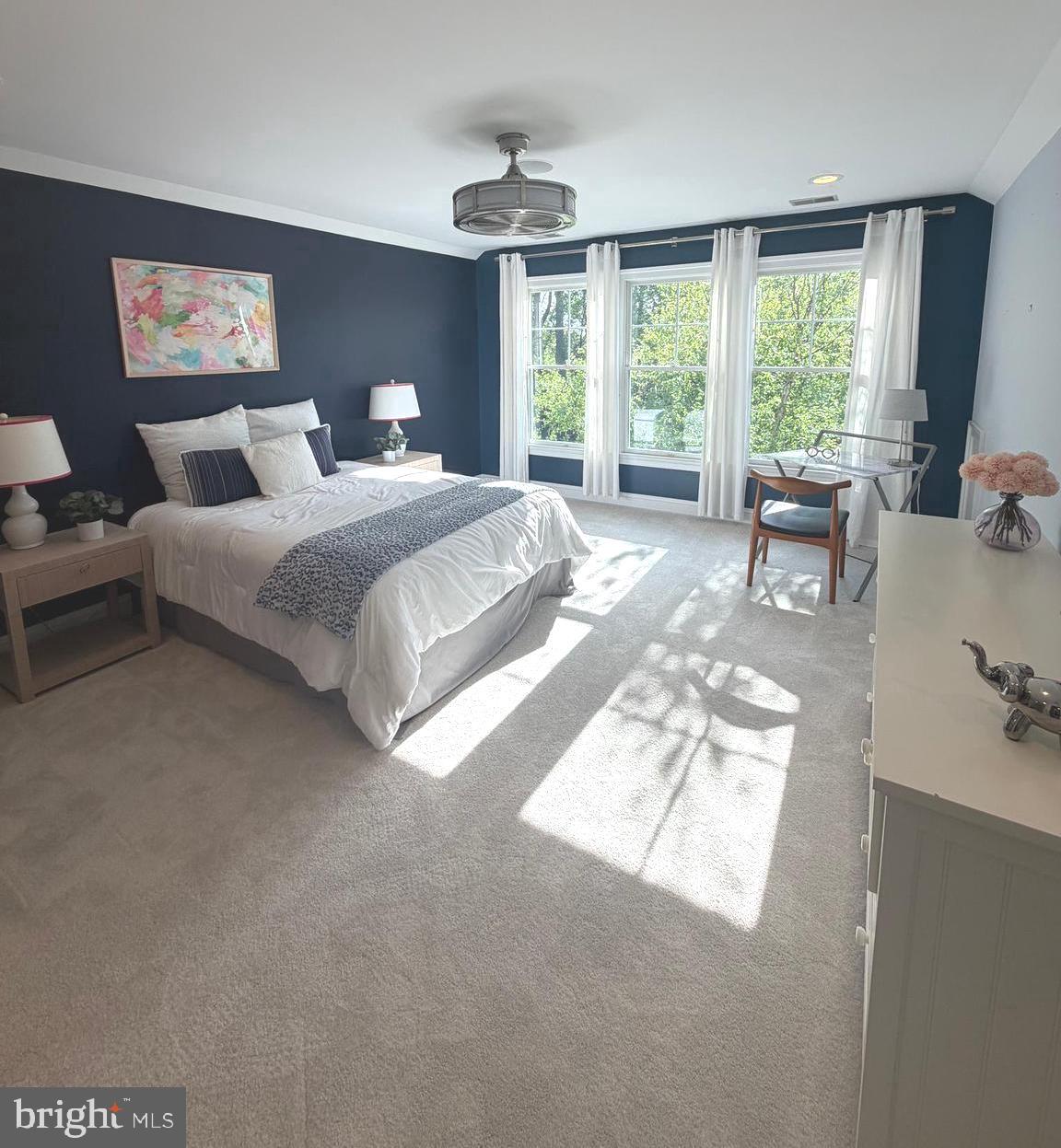 9153 Riesley Lane Vienna, VA 22182 - Photo 23 of 28 4th level ensuite bedroom