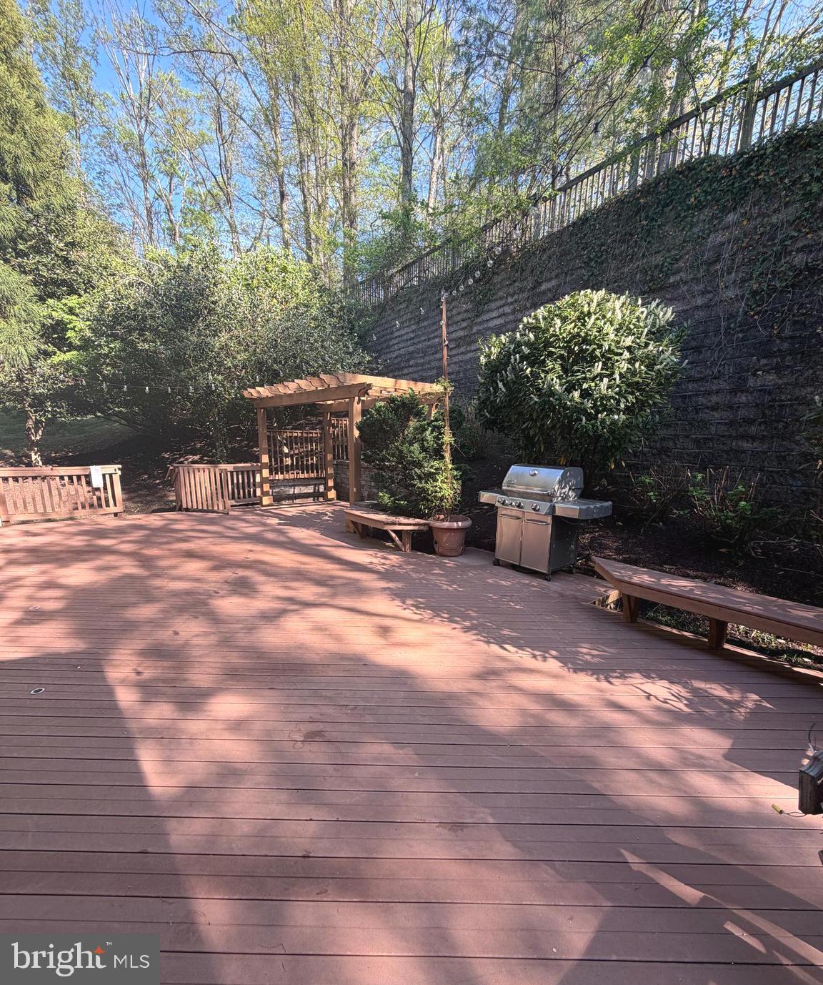 9153 Riesley Lane Vienna, VA 22182 - Photo 28 of 28 Expansive backyard deck