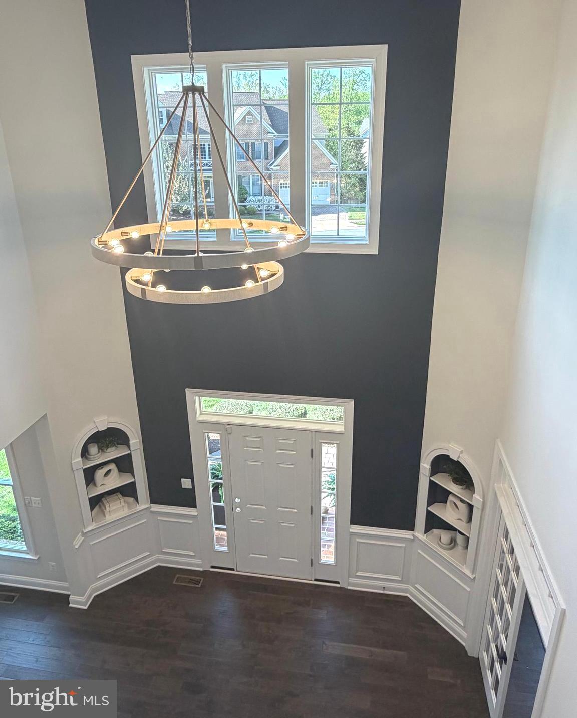 9153 Riesley Lane Vienna, VA 22182 - Photo 8 of 28 New chandelier in 2 story foyer