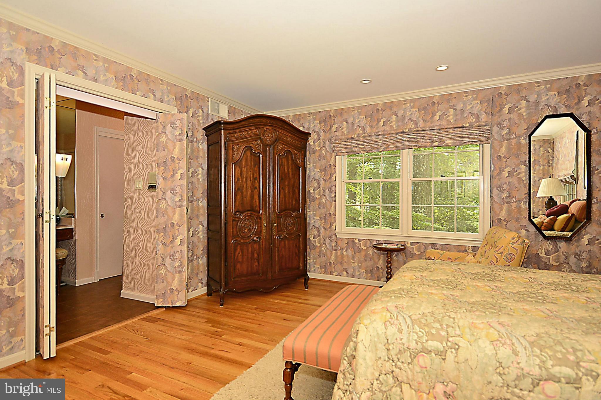 508 Hermleigh Road Silver Spring, MD 20902 - Photo 13 of 30 Bedroom (Master)