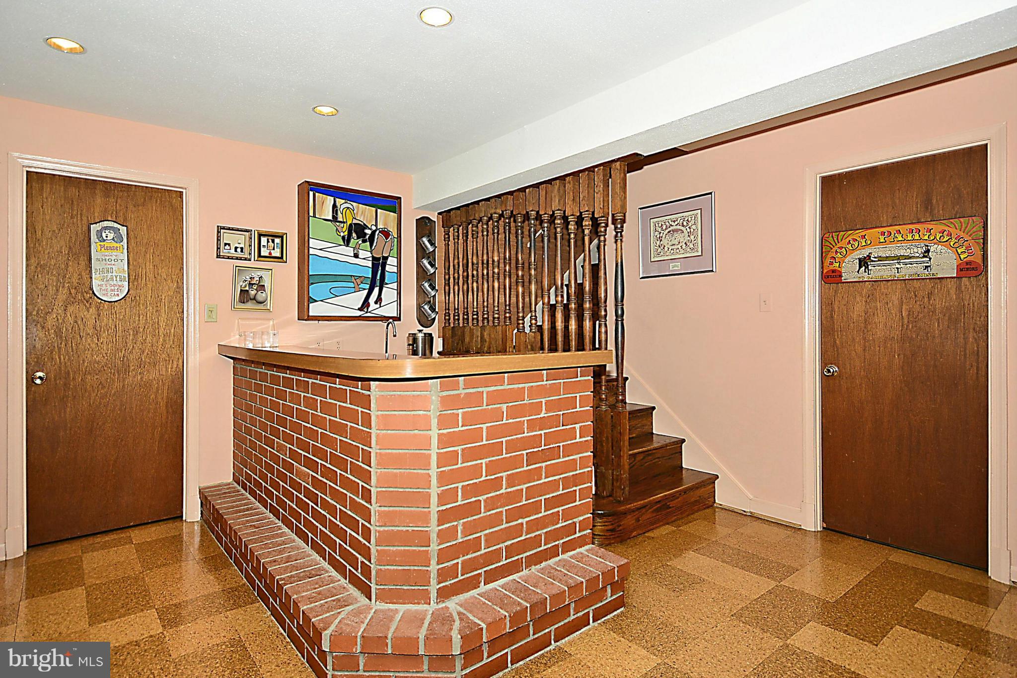 508 Hermleigh Road Silver Spring, MD 20902 - Photo 20 of 30 Bar in Recreation Room