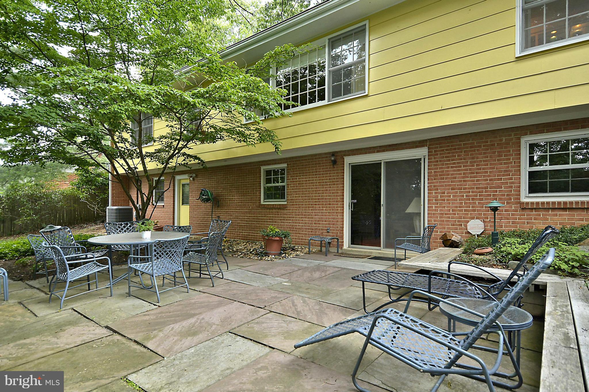 508 Hermleigh Road Silver Spring, MD 20902 - Photo 27 of 30 Patio