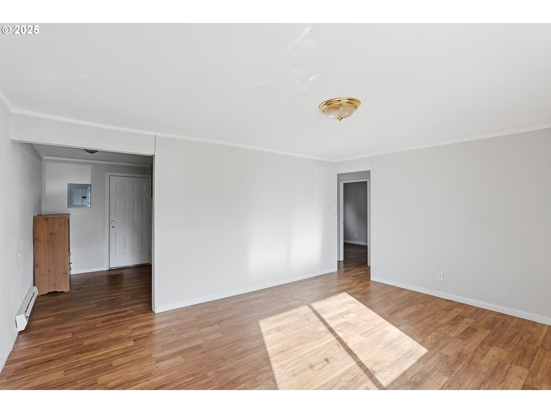 11751 Southeast Oak Street Portland, OR 97216 - Photo 19 of 26