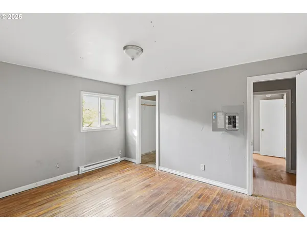 $375,000 | 11751 Southeast Oak Street, Portland, OR 97216