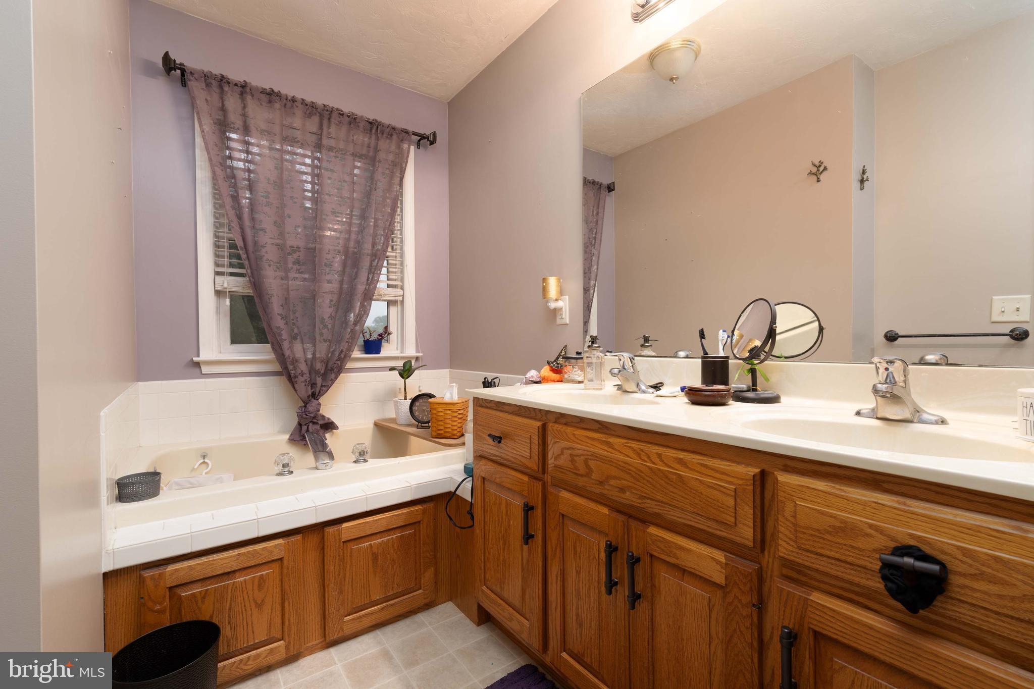 4391 Carlisle Road Gardners, PA 17324 - Photo 13 of 24 Gallery Image 13