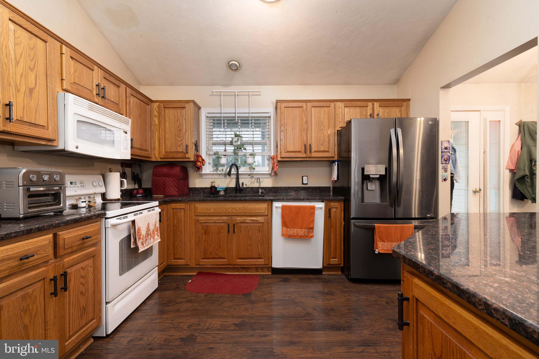 4391 Carlisle Road Gardners, PA 17324 - Photo 9 of 24 Gallery Image 9