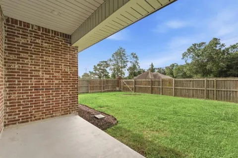 $310,000 | 1327 West Eagle's Nest, Lake Charles, LA 70611