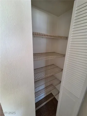 $1,400 | 3930 South University Center Drive, Unit 204, Las Vegas, NV 89119