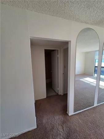 $1,400 | 3930 South University Center Drive, Unit 204, Las Vegas, NV 89119
